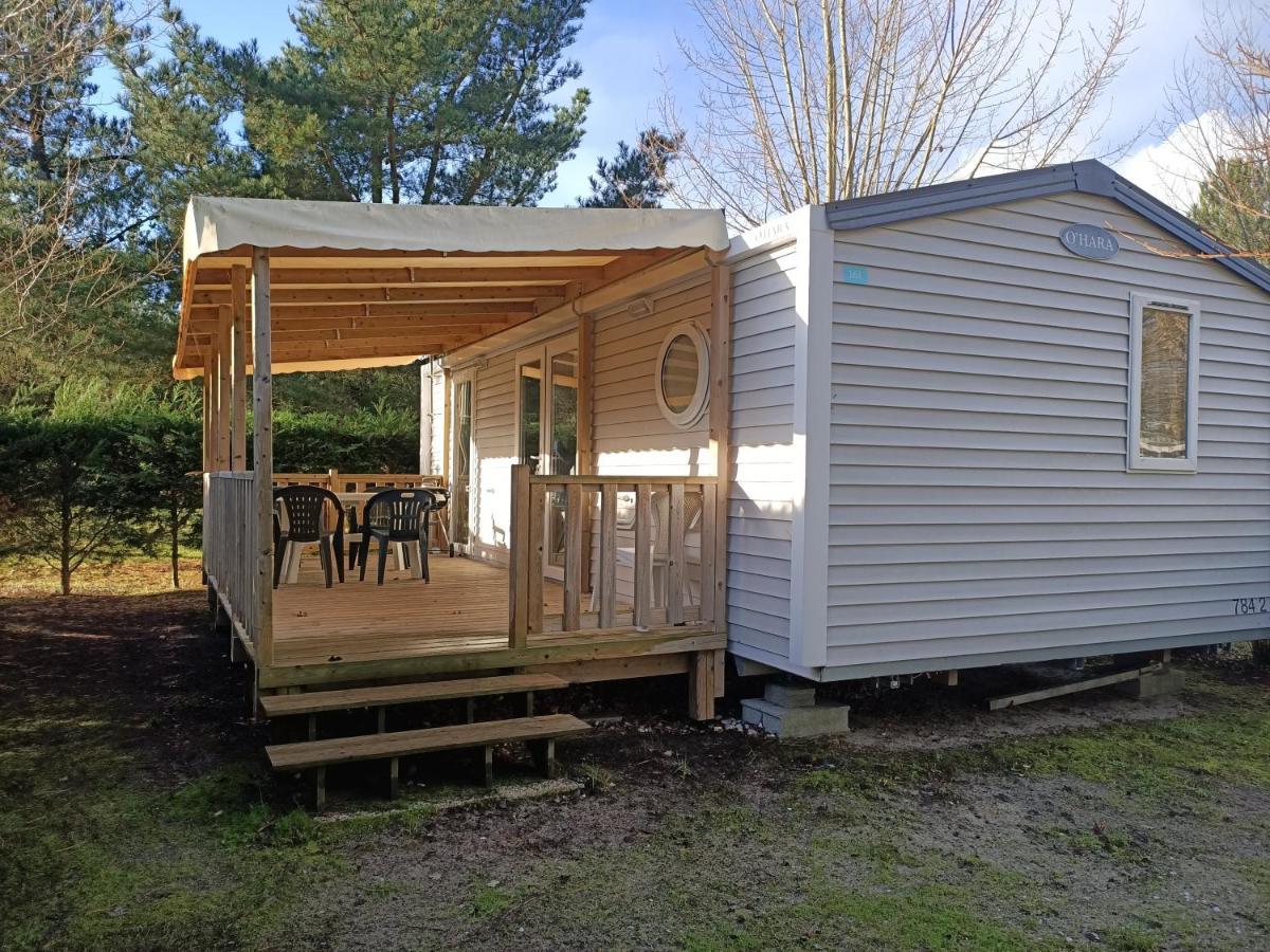 Domaine Du Collet**** Hotel Villeneuve-en-Retz ภายนอก รูปภาพ